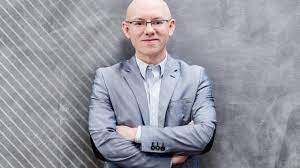 Michał Szafrański, autor bloga Jak Oszczędzać Pieniądze,